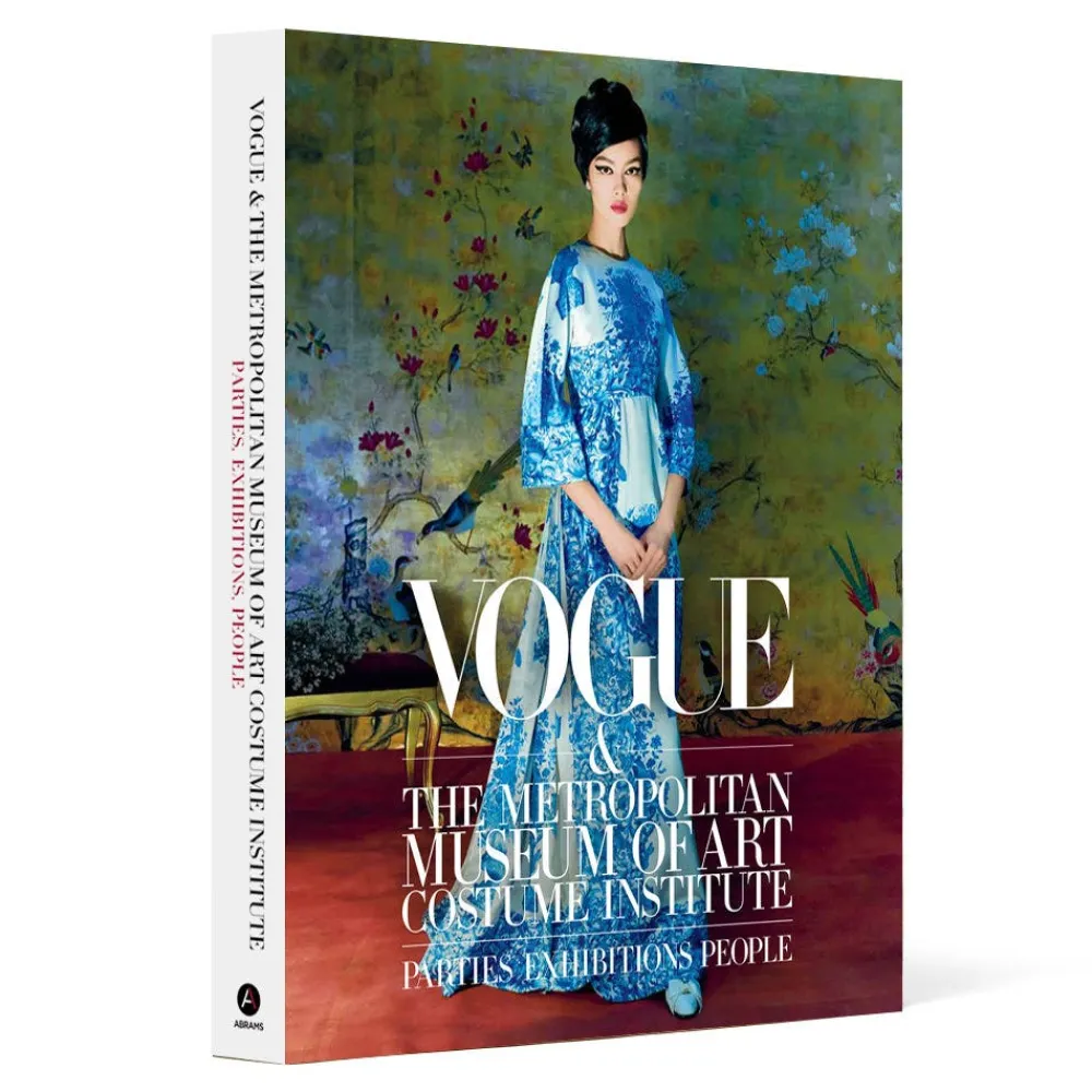 Coffee Table Books|Fashion^The Met Store Vogue & The Metropolitan Museum of Art Costume Institute