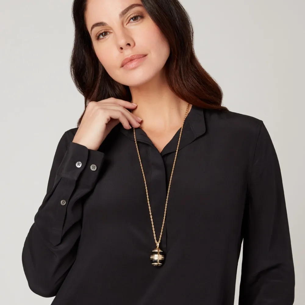 Watches^The Met Store Hand-Enameled Egg Pendant Watch